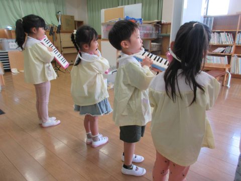 きりん組　ピアニカ　平山