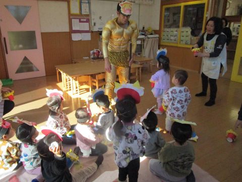 おにはそと！ふくはうち！（節分集会）